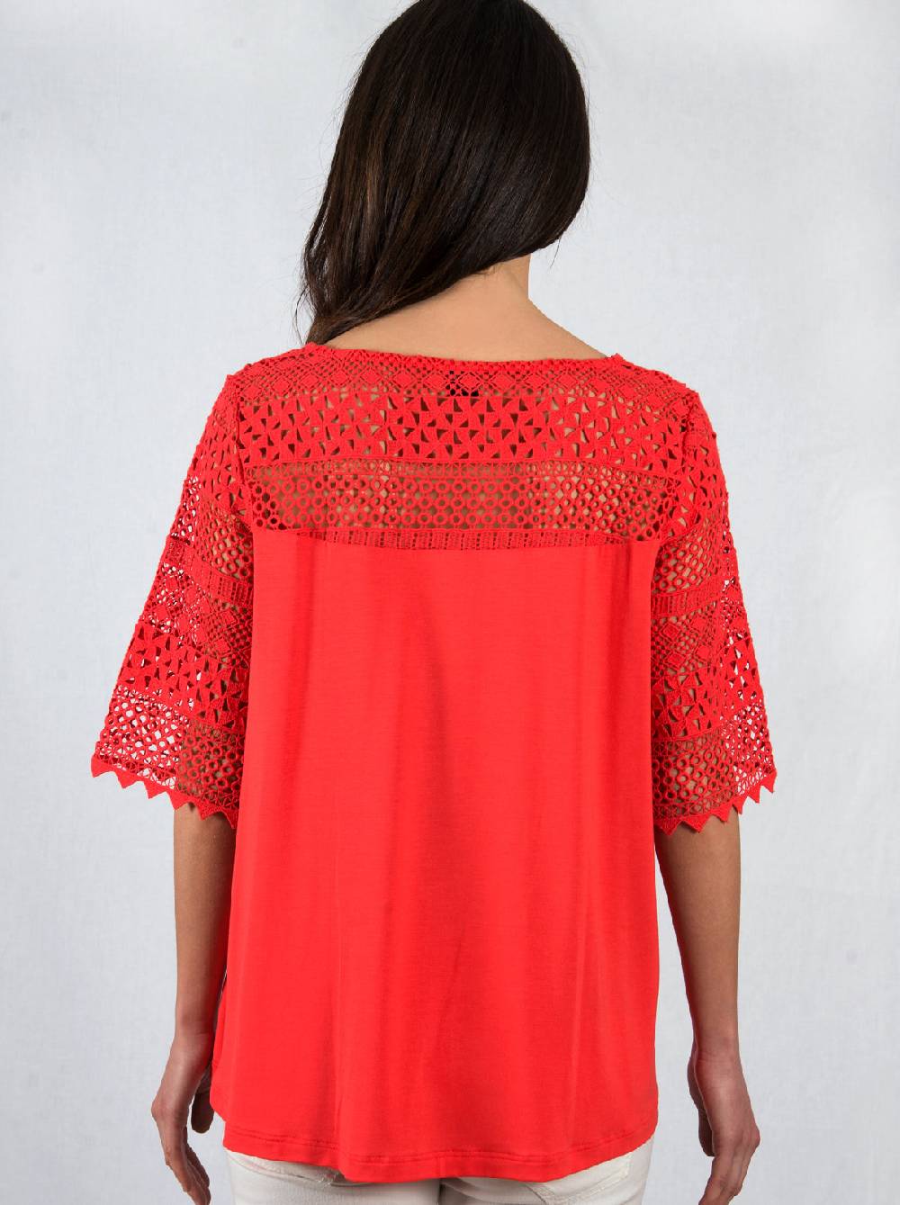 Oscalito T-shirt in micromodal con inserto in macramè geometrico 1316 Italia