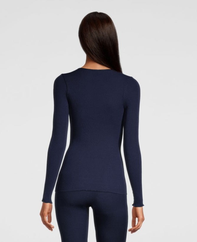 Oscalito Maglia a maniche lunghe con scollo a V in raso di lana e seta 4248 Offerta