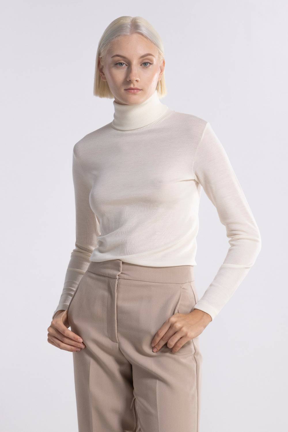Oscalito Maglia Dolcevita a Maniche Lunghe in tessuto liscio di Lana e Seta 3478 Saldi Di Fabbrica