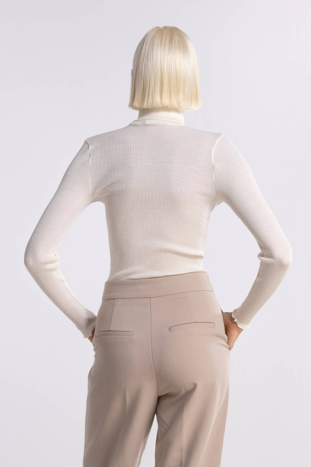 Oscalito Maglia Dolcevita a Maniche Lunghe in tessuto liscio di Lana e Seta 3478 Saldi Di Fabbrica