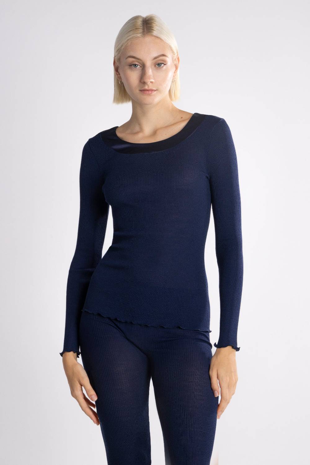 Oscalito Elegante camicia a maniche lunghe con bordi in raso 5304 I Più Venduti