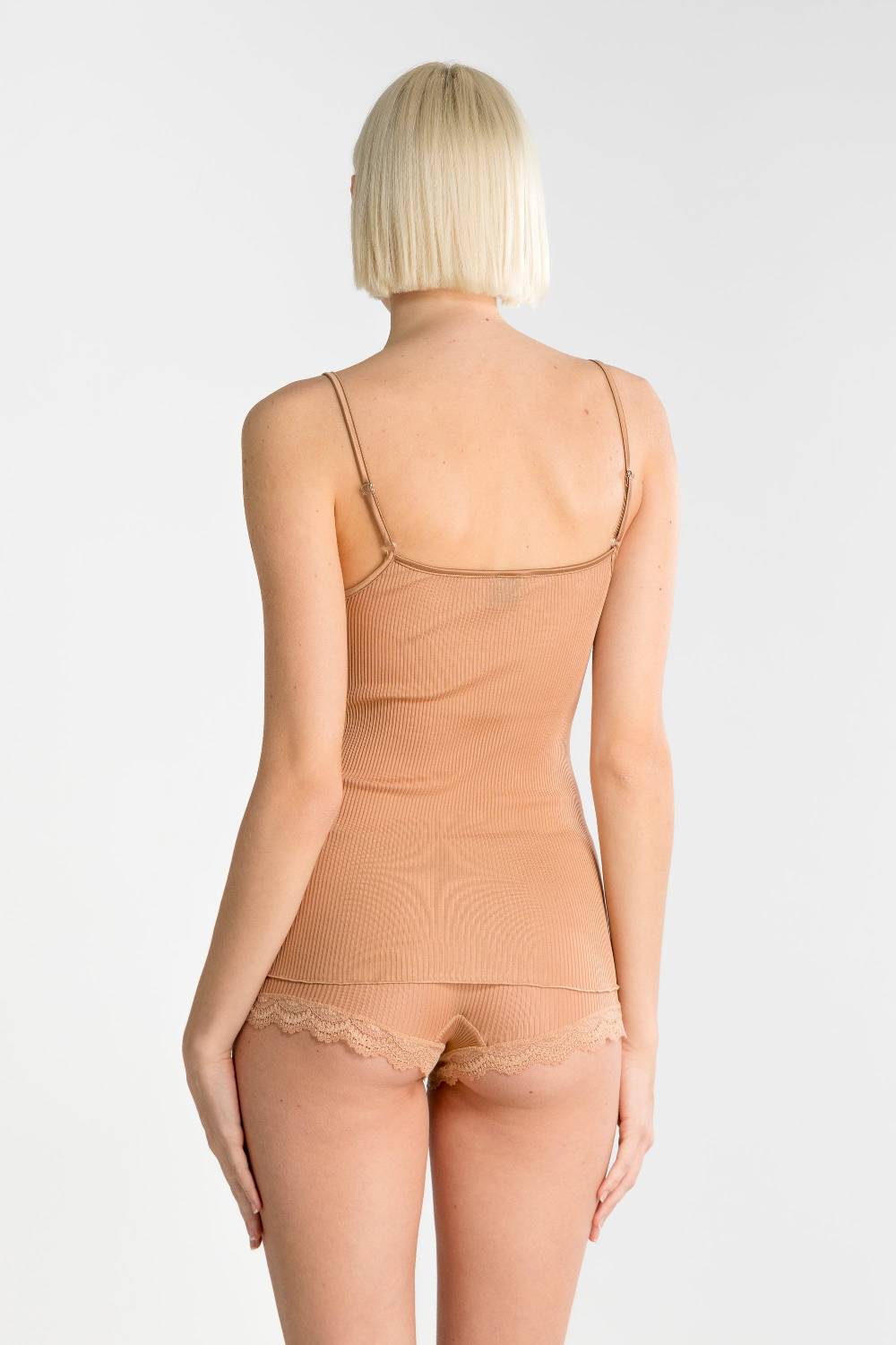 Oscalito Dentelle de Calais®” Top scollo a V in pura seta 9474 2025