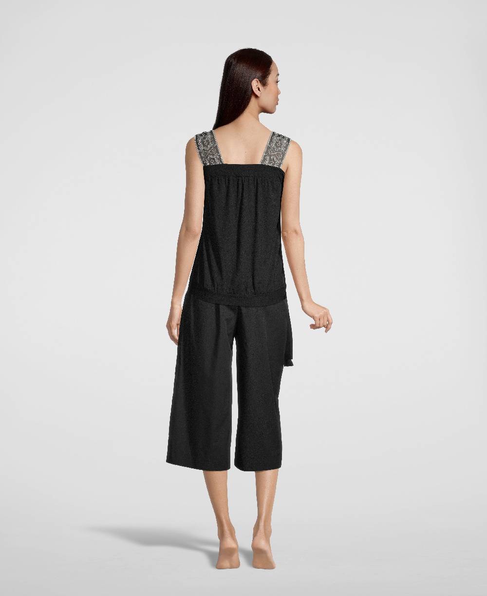 Oscalito Top Donna94% Modal, 6% Elastan 1399 Sottocosto