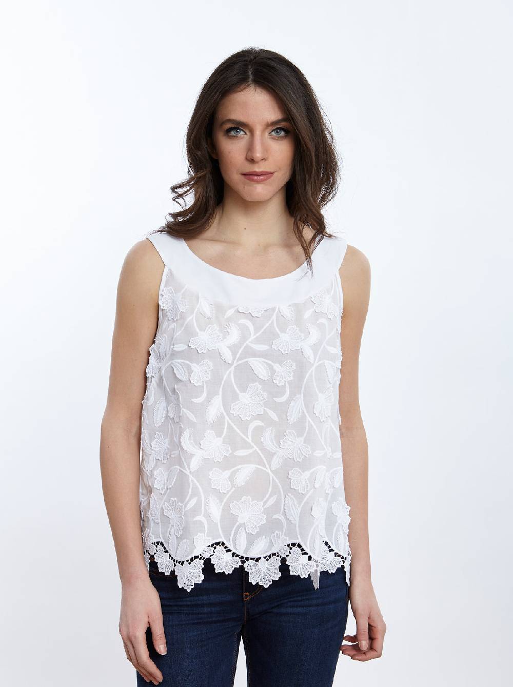 Oscalito Top in Voile di Cotone con Ricamo Surposé 4910 2025