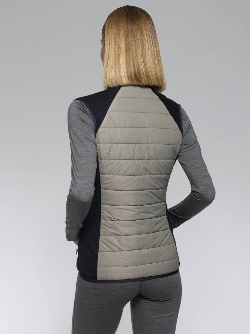 Reda Rewoolution FREE EXPRESS SHIPPING per ordini superiori a 100EUR Nuovo