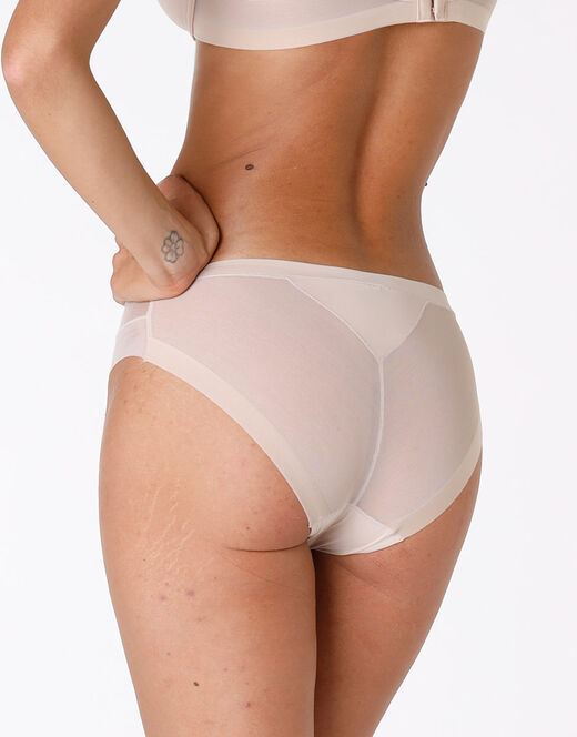 Lovable Slip Invisible Ultralight skin in microfibra e tulle. Massima invisibilità 2025