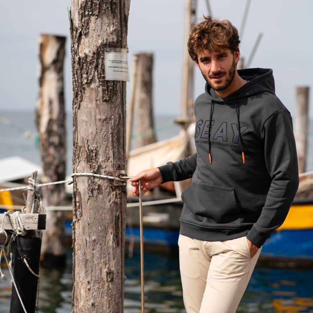 Seay / Felpa con Cappuccio Nera Delavé Saldi