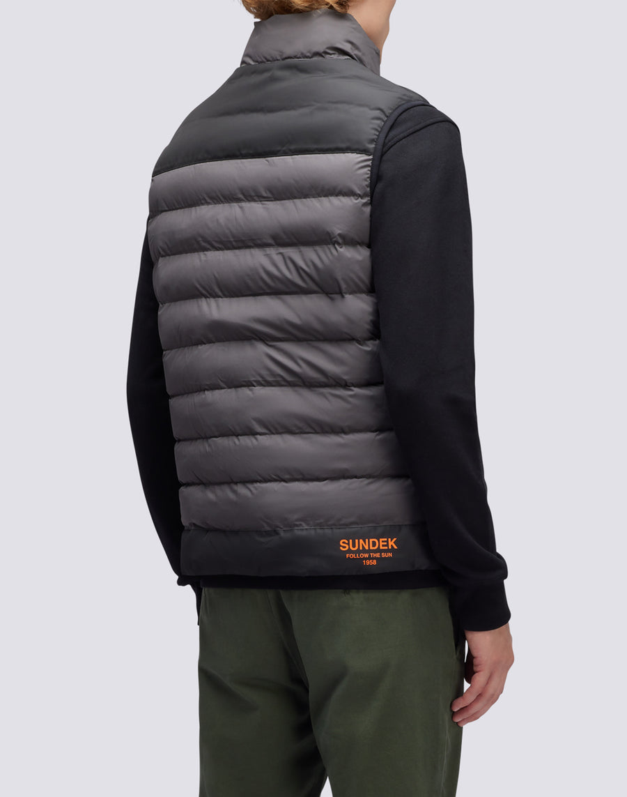Sundek gilet trapuntato m999jvdp100-94401 Negozi Online