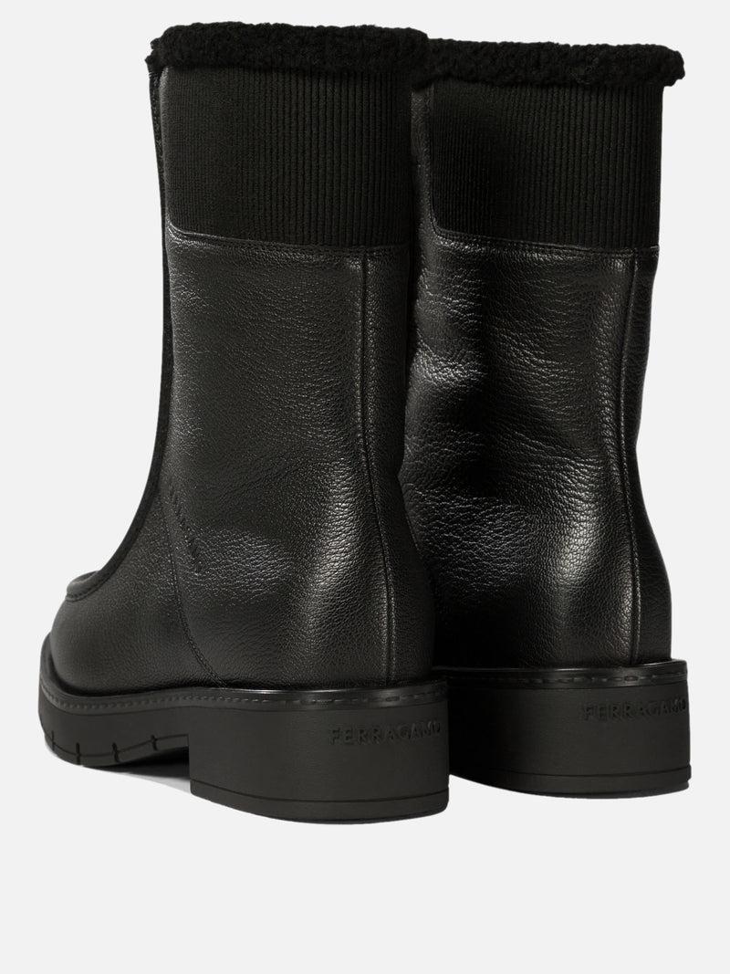 Vietti Ferragamo Stivaletti "Montse Fur" In Saldo