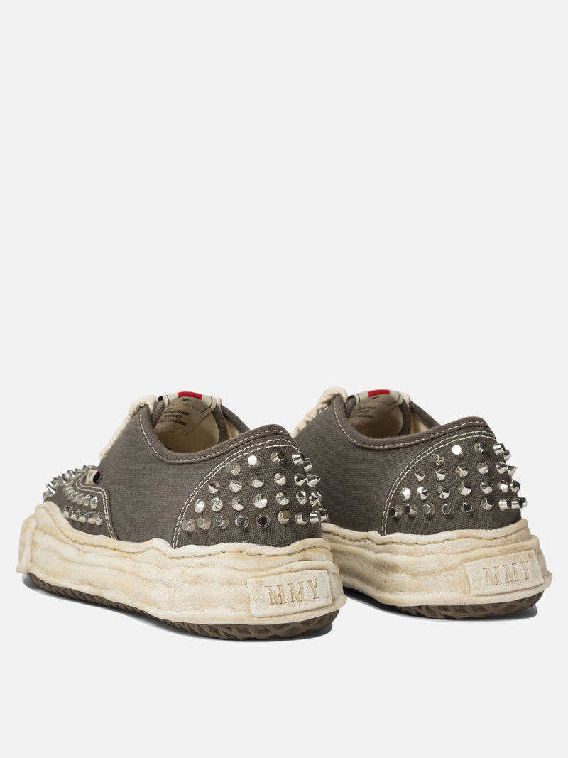 Vietti Maison Mihara Yasuhiro Sneaker con borchie "Baker" Prezzo Ridotto