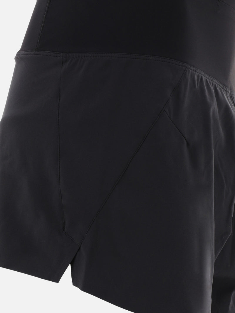 Vietti Arc'teryx Short "Essent Run 3.5"" Offerta